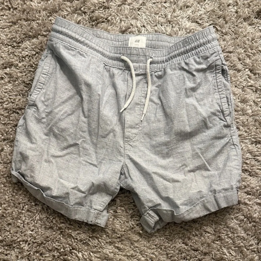 H&M Light Gray Drawstring Shorts